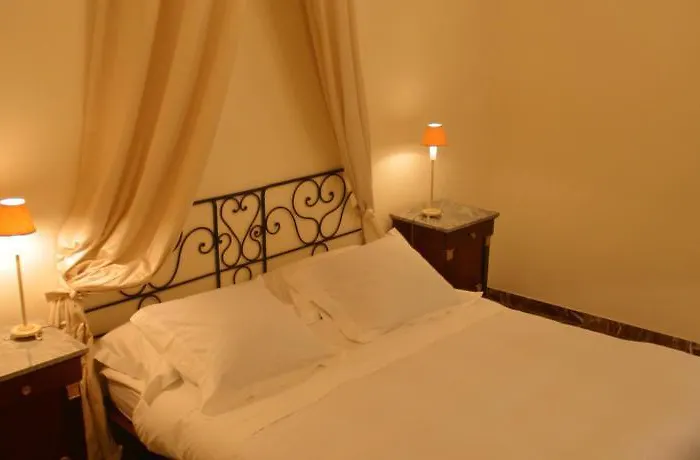 Hotel apartamentowy Trevi Rzym