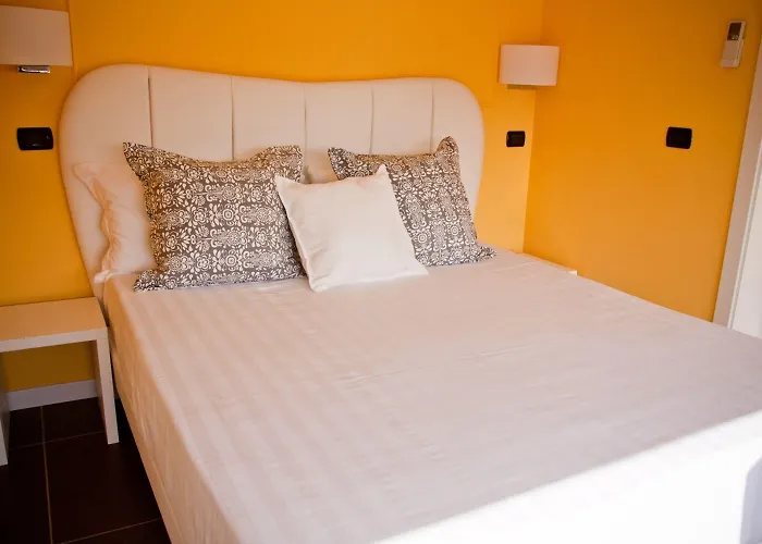 Trevi Hotel apartamentowy Rzym