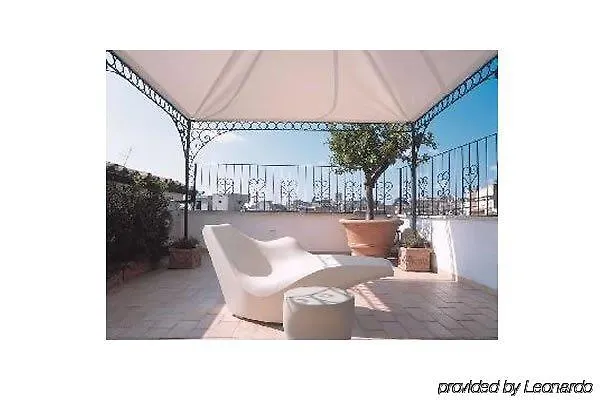 Hotel apartamentowy Trevi Rzym